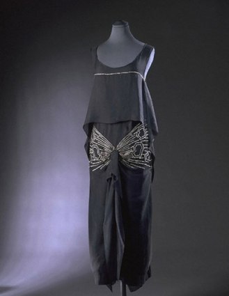 Fig.6. ‘Minuit Sonne’ dress designed by Drecoll. A evening silk dress with diamante decoration, imported from Paris (1926) and sold in ‘Lord and Taylor’ in Fifth avenue in New York.
